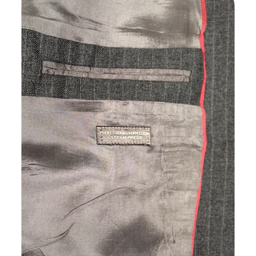 Vintage Levi's Men's 42R Suit Coat Action Business Class Jacket Gray Striped USA
